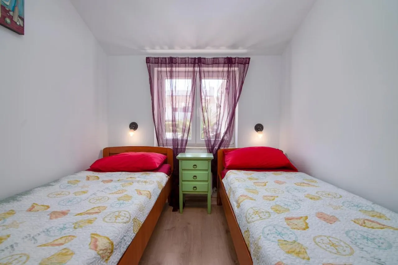 Villa Vera Banjole Apartment